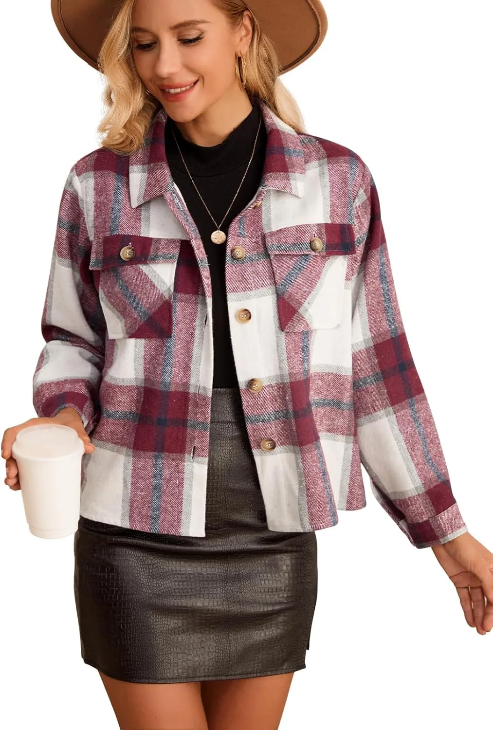 HWOKEFEIYU Women's Cropped Plaid Shacket Jacket Flannel Plaid Shirts Fashion Button Down Shirt 2024 Fall Coat With Pockets